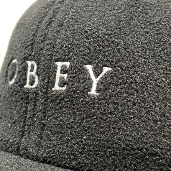 Obey fleece / Teddy hat cap 🧢 - Picture 2 of 2